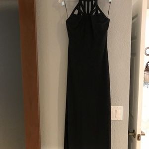 Cache- Black Criss Cross- Strap Evening Gown Size 4